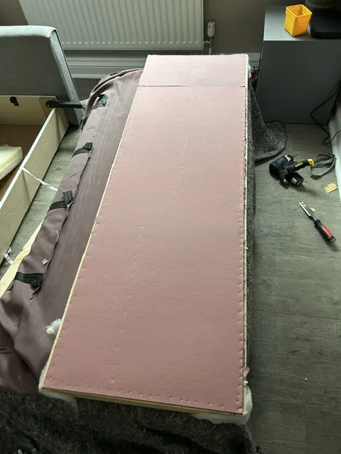 Sofa seat base rebuilt with a new supported platform